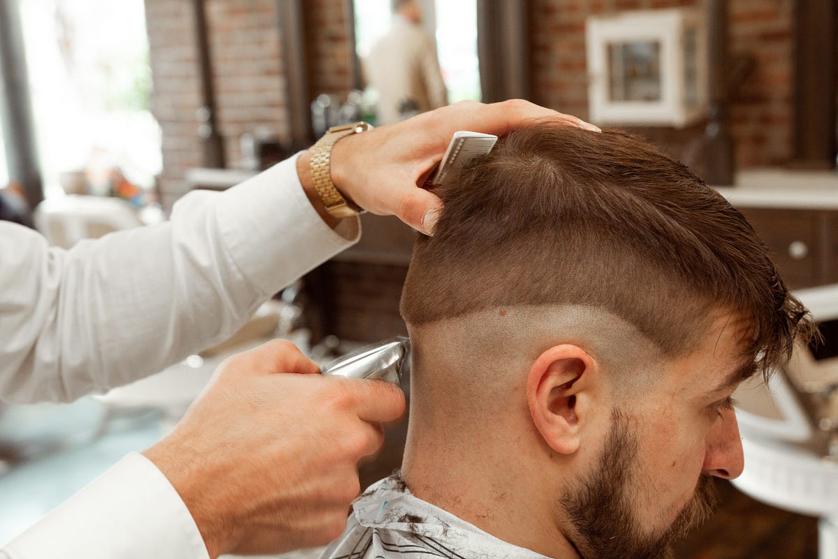 Fade into Style: Mastering the Art of the Fade Haircut