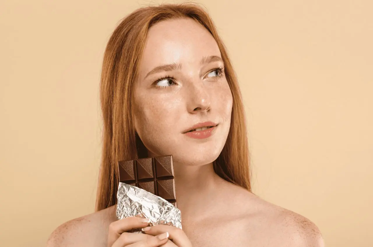 Chocolate Indulgence: DIY Masks for Sweet-Smelling Locks  ✨